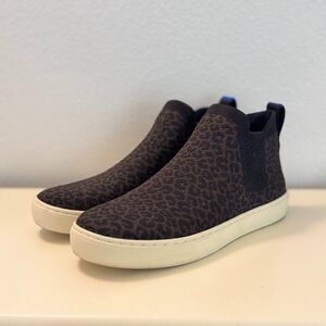 ROTHYS THE CHELSEA - Women's Slip On Boots - SIZE 7